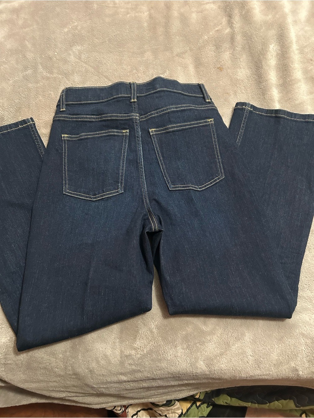 SPANX Womens Straight-Leg Jeans in Dark Indigo with Contrast Stitching - Picture 4 of 4